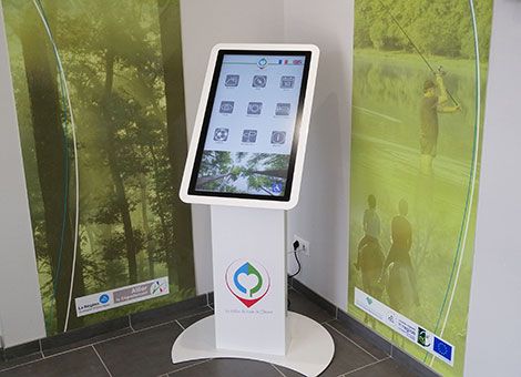Photographie Borne interactive intérieure Montluçon